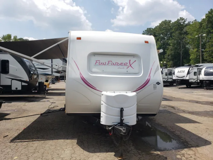 CRUSIER RV FUN FINDER 214WSD